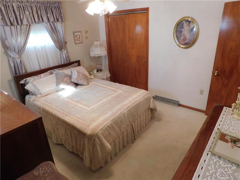 746 North Pike Road Cabot, PA 16023 - Photo 8 of 11