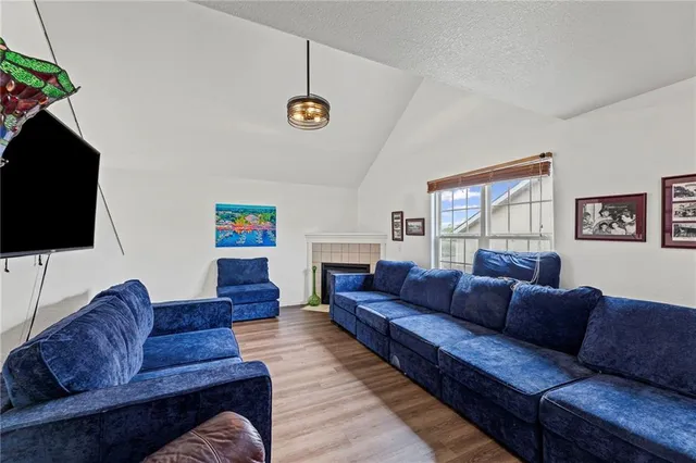 $299,000 | 1526 Legend Trail Drive, Unit B, Lawrence, KS 66047