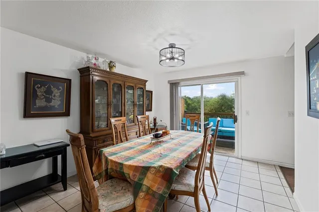 $299,000 | 1526 Legend Trail Drive, Unit B, Lawrence, KS 66047