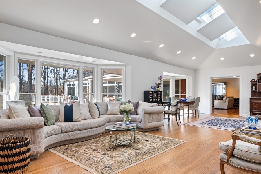 48 Meadowview Road Northfield, IL 60093 - Photo 6 of 42 a living room with furniture and a table