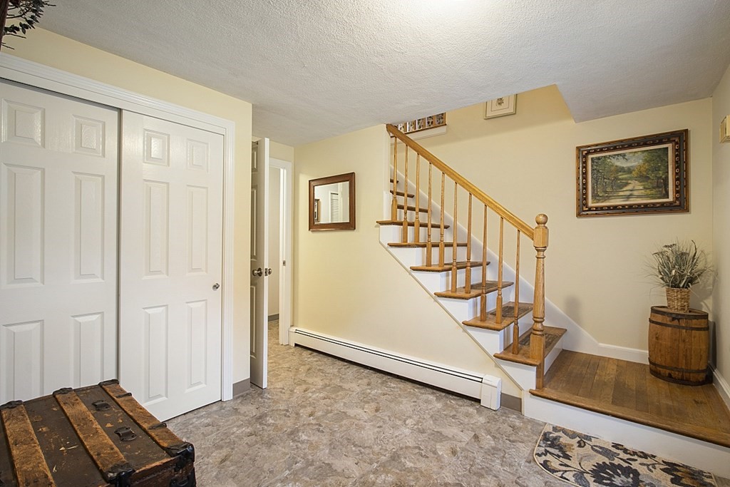 25 Fayette Road Bedford, MA 01730 - Photo 11 of 34 Gallery Image 11