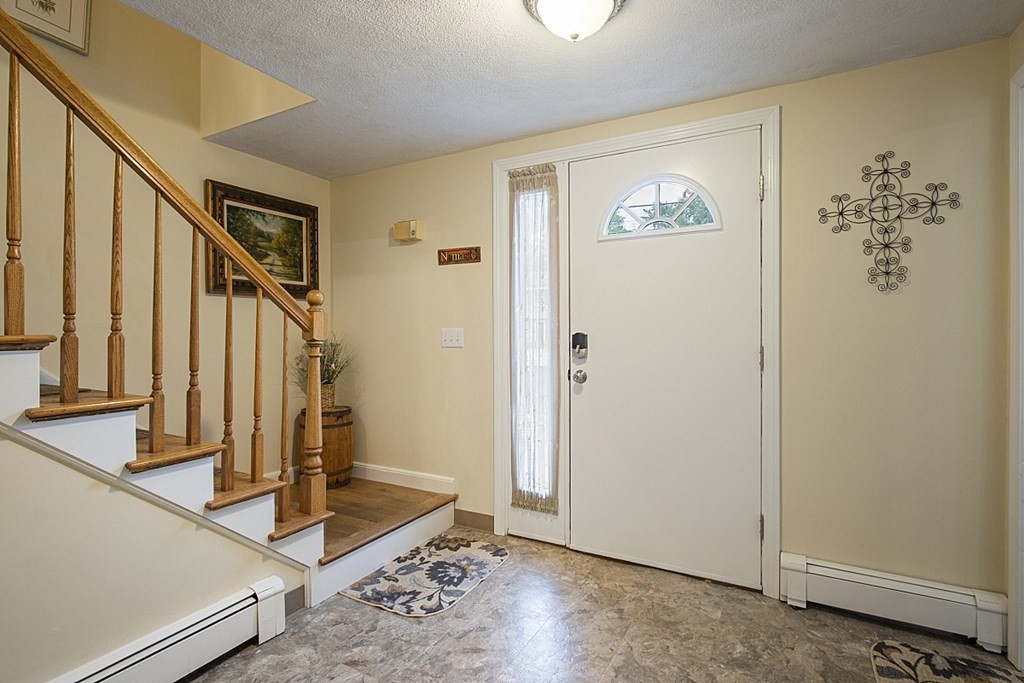 25 Fayette Road Bedford, MA 01730 - Photo 12 of 34 Gallery Image 12