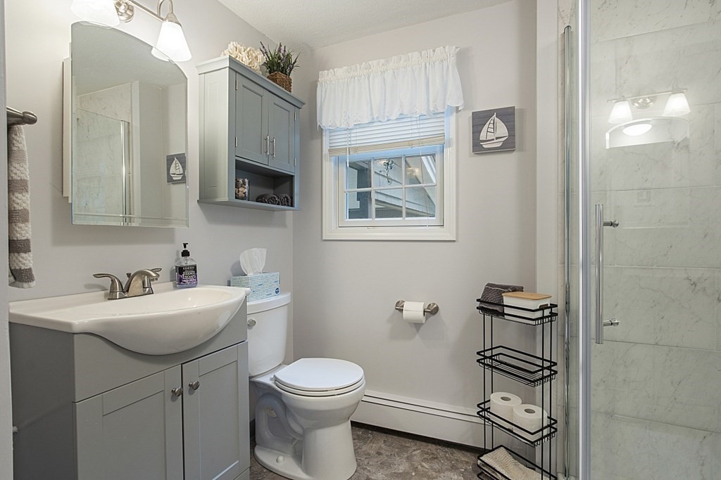 25 Fayette Road Bedford, MA 01730 - Photo 13 of 34 Gallery Image 13