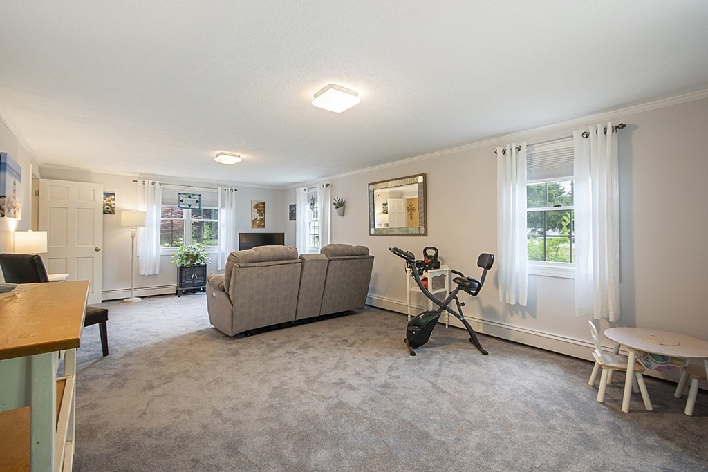 25 Fayette Road Bedford, MA 01730 - Photo 19 of 34 Gallery Image 19