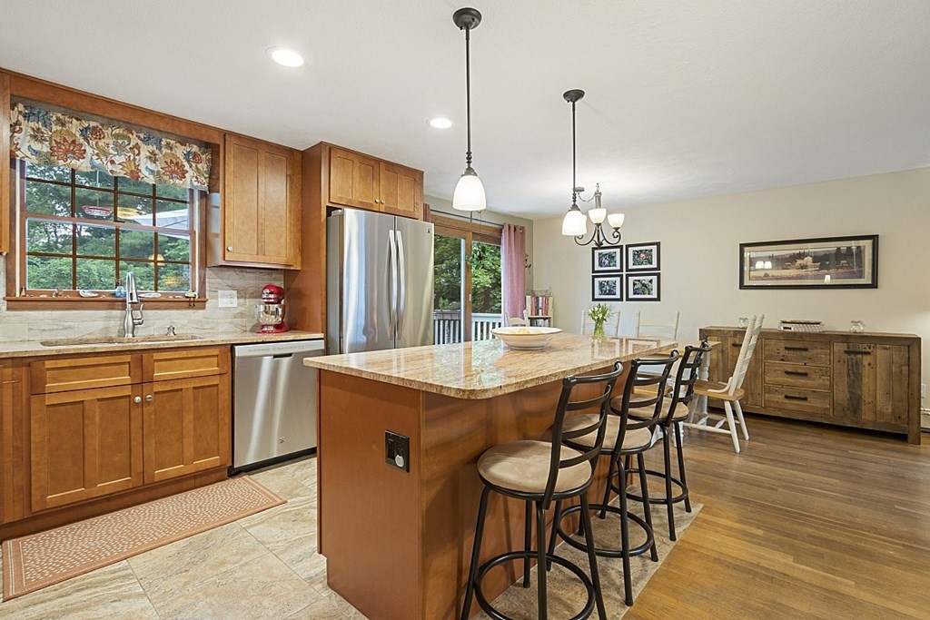 25 Fayette Road Bedford, MA 01730 - Photo 33 of 34 Gallery Image 33