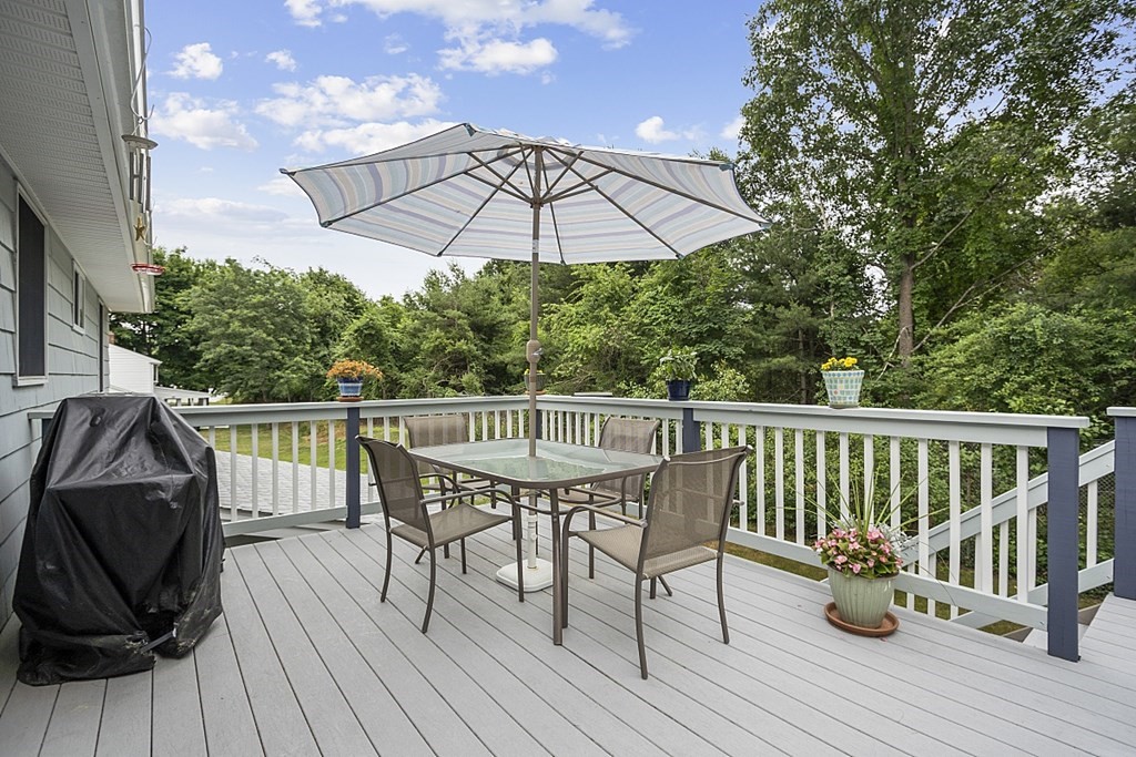 25 Fayette Road Bedford, MA 01730 - Photo 10 of 34 Gallery Image 10