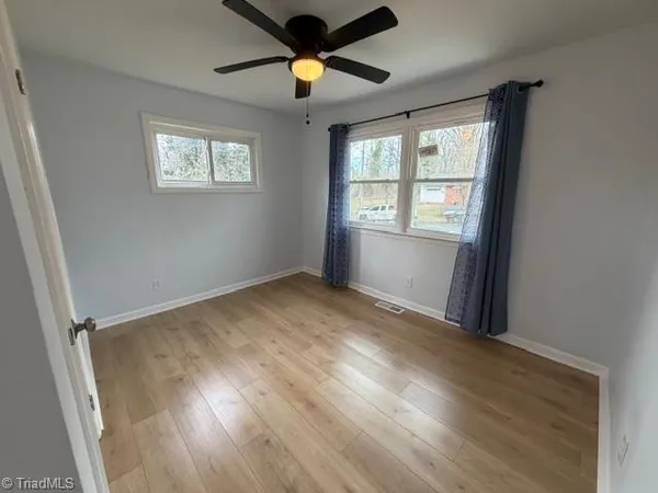 $1,495 | 904 Stephens Street, Greensboro, NC 27406