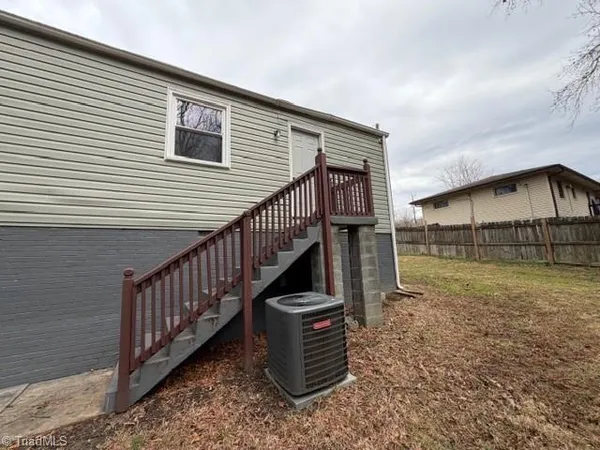 $1,495 | 904 Stephens Street, Greensboro, NC 27406