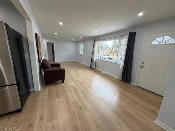 $1,495 | 904 Stephens Street, Greensboro, NC 27406