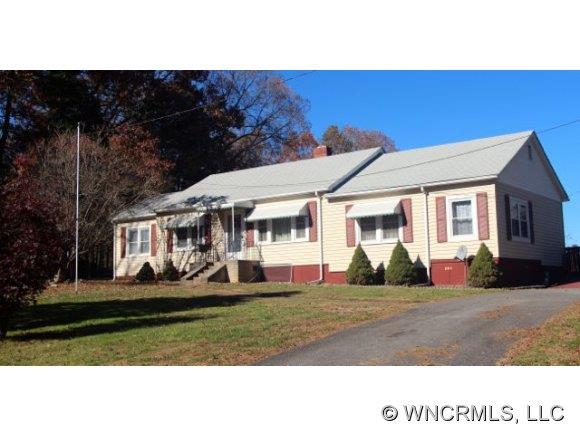 13 Salem Road Weaverville, NC 28787 - Photo 1 of 16 Gallery Image 1