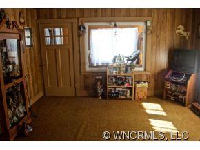 13 Salem Road Weaverville, NC 28787 - Photo 5 of 16 Gallery Image 5