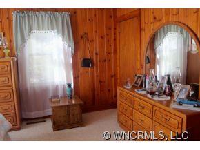 13 Salem Road Weaverville, NC 28787 - Photo 8 of 16 Gallery Image 8
