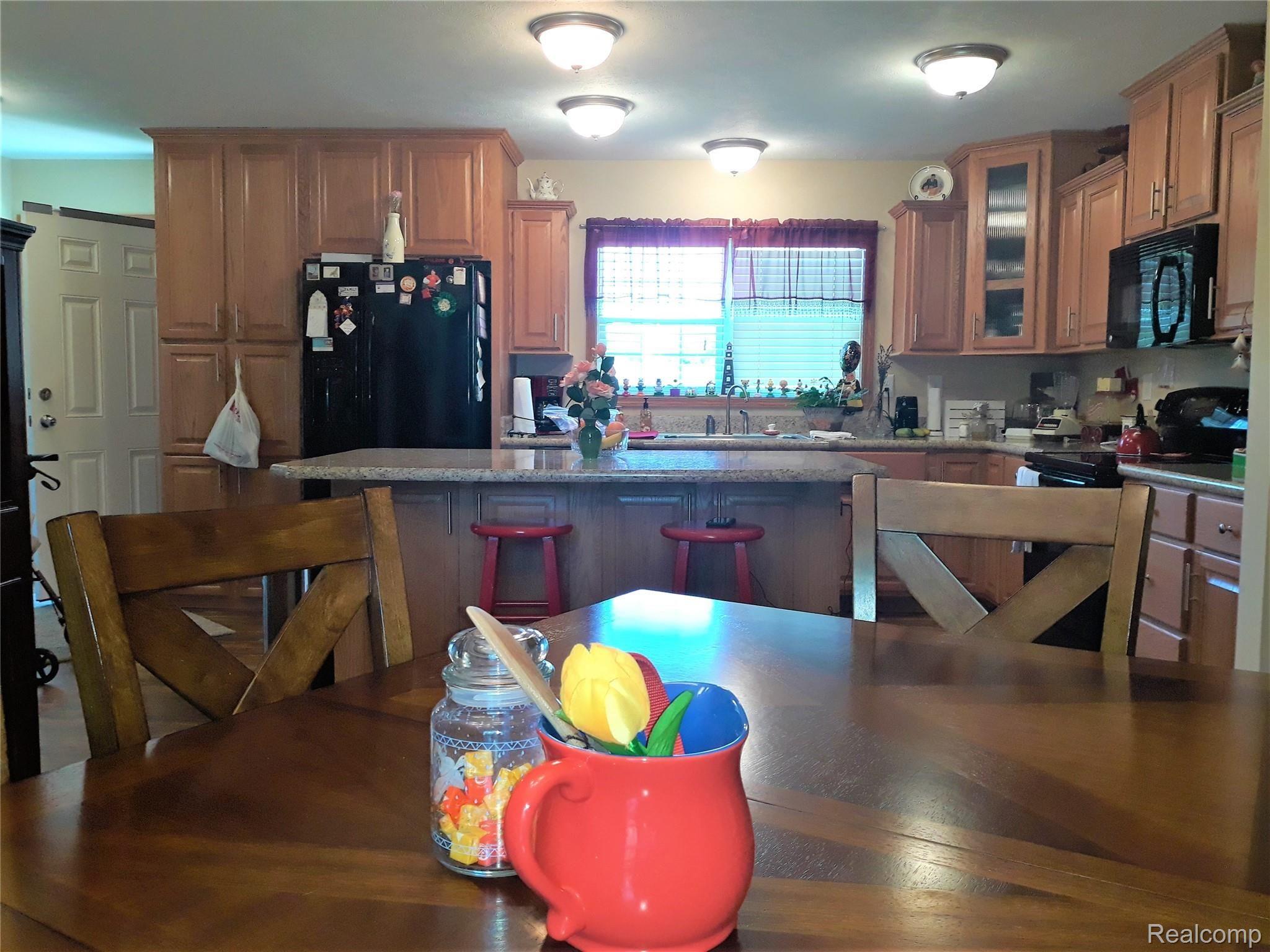 23540 Karr Road Belleville, MI 48111 - Photo 8 of 24 20200717_135351.jpg