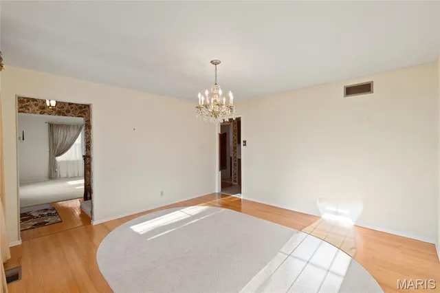 $435,000 | 7761 Becker Road, St. Louis, MO 63129