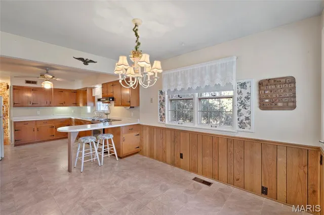 $435,000 | 7761 Becker Road, St. Louis, MO 63129