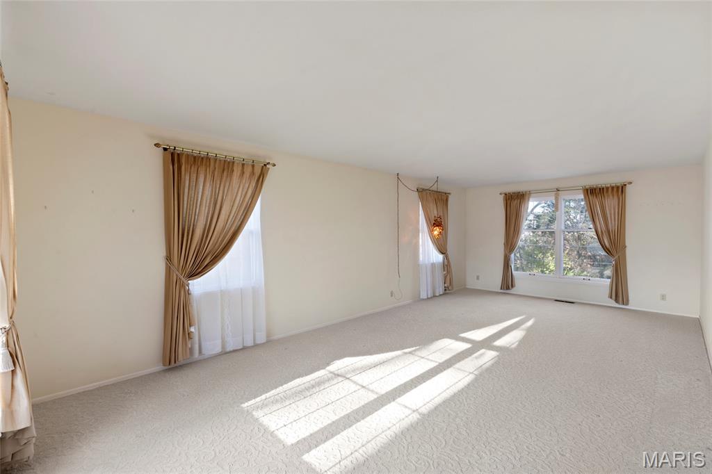 7761 Becker Road St. Louis, MO 63129 - Photo 21 of 40