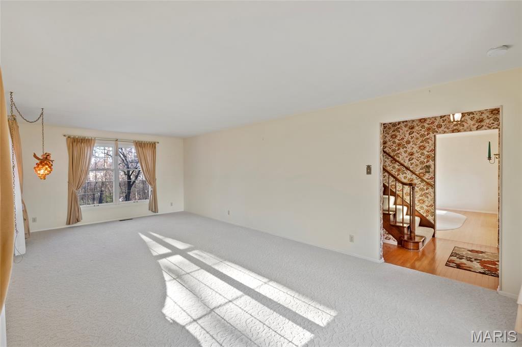 7761 Becker Road St. Louis, MO 63129 - Photo 23 of 40