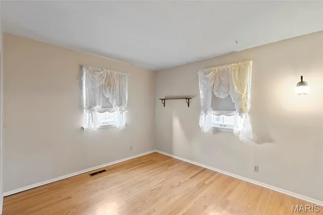 $435,000 | 7761 Becker Road, St. Louis, MO 63129