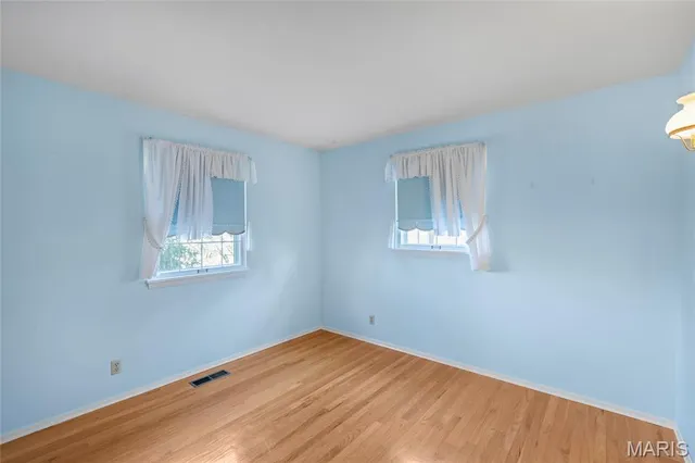 $435,000 | 7761 Becker Road, St. Louis, MO 63129