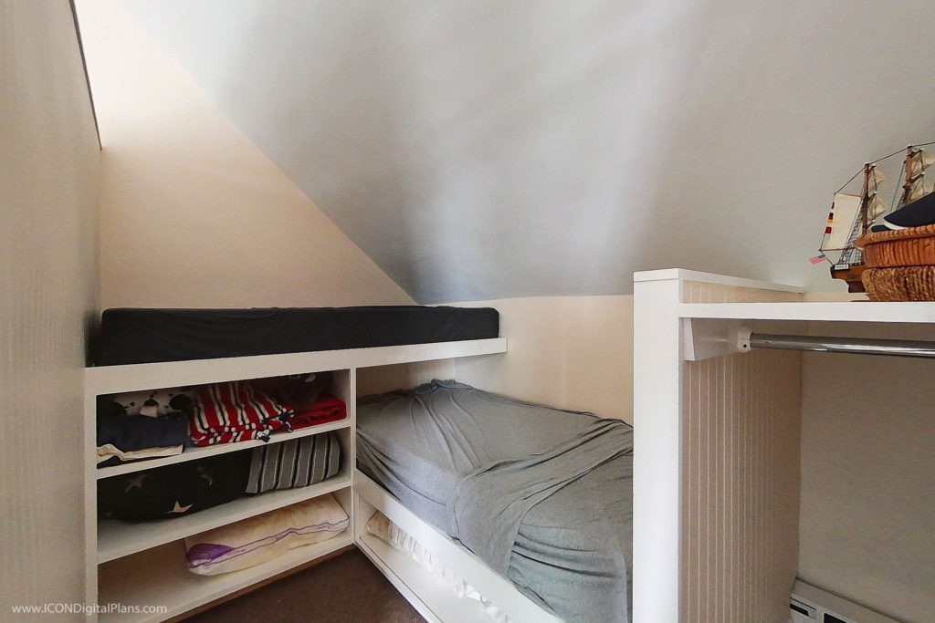 30 Harrison Avenue Newport, RI 02840 - Photo 2 of 19