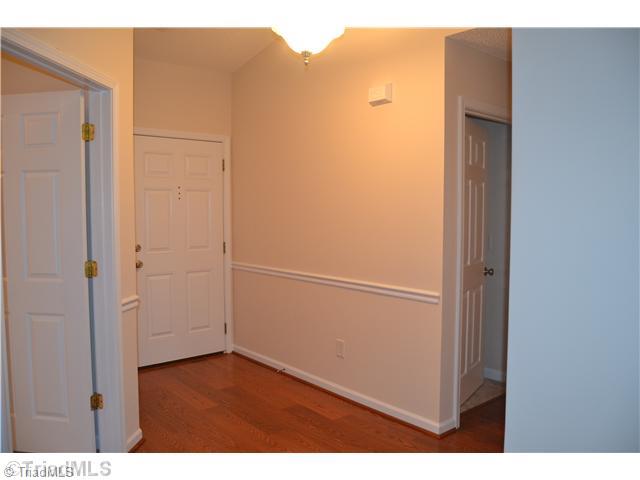 2787 WaterStone Loop High Point, NC 27265 - Photo 5 of 16 Entry.