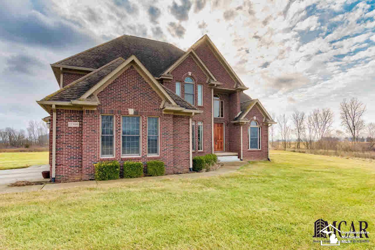 17309 Brewer Road Dundee, MI 48131 - Photo 1 of 33 21409178.JPG