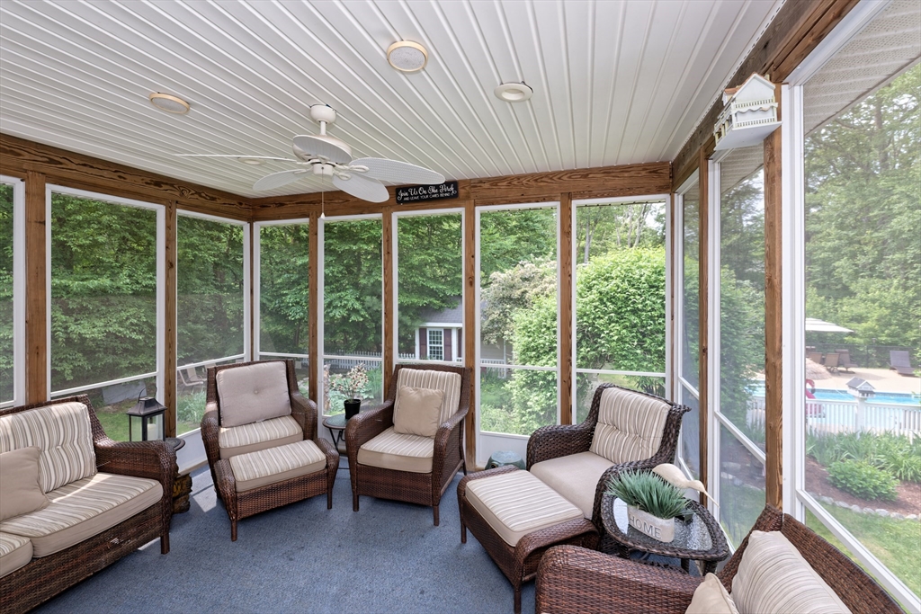 146 Hunter Road Uxbridge, MA 01569 - Photo 20 of 40 Gallery Image 20