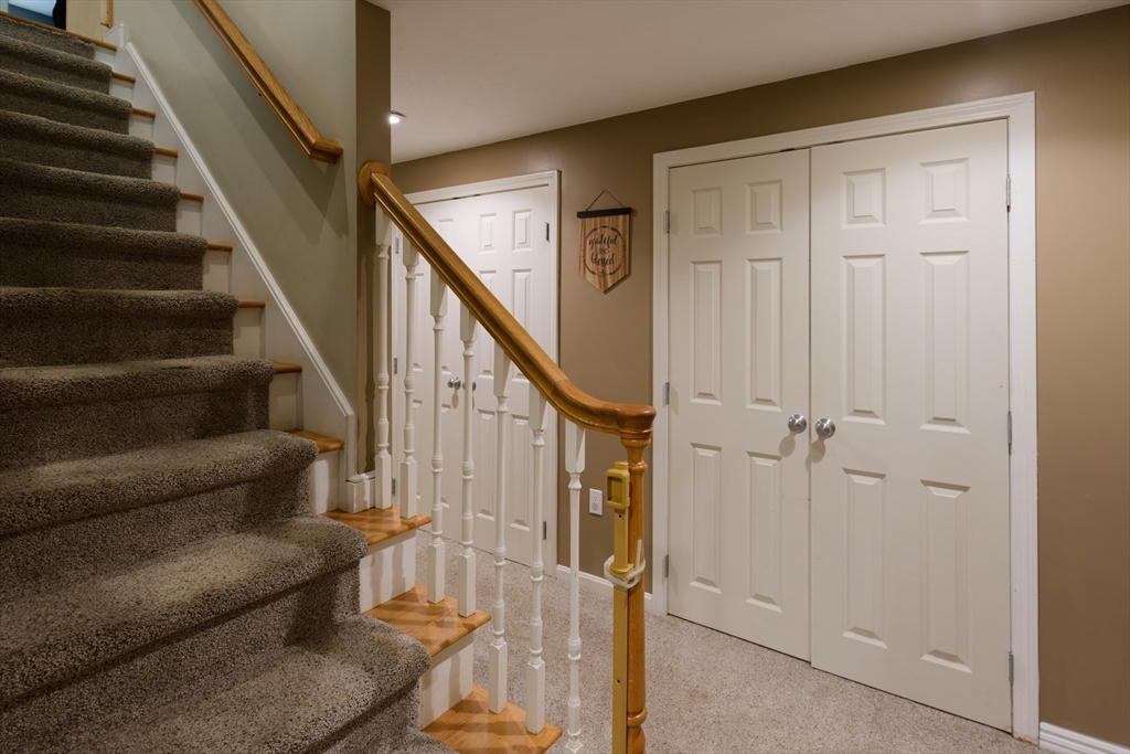 146 Hunter Road Uxbridge, MA 01569 - Photo 33 of 40 Gallery Image 33