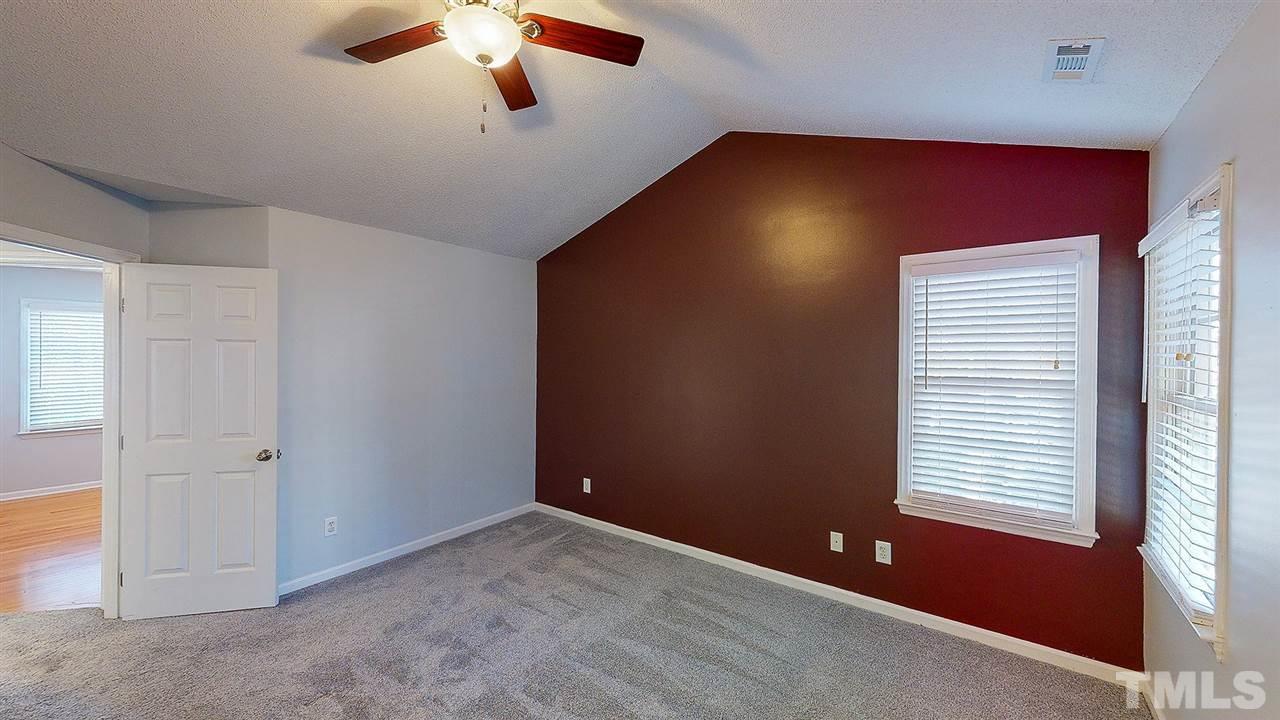 12220 Freemont Lane Raleigh, NC 27613 - Photo 15 of 25