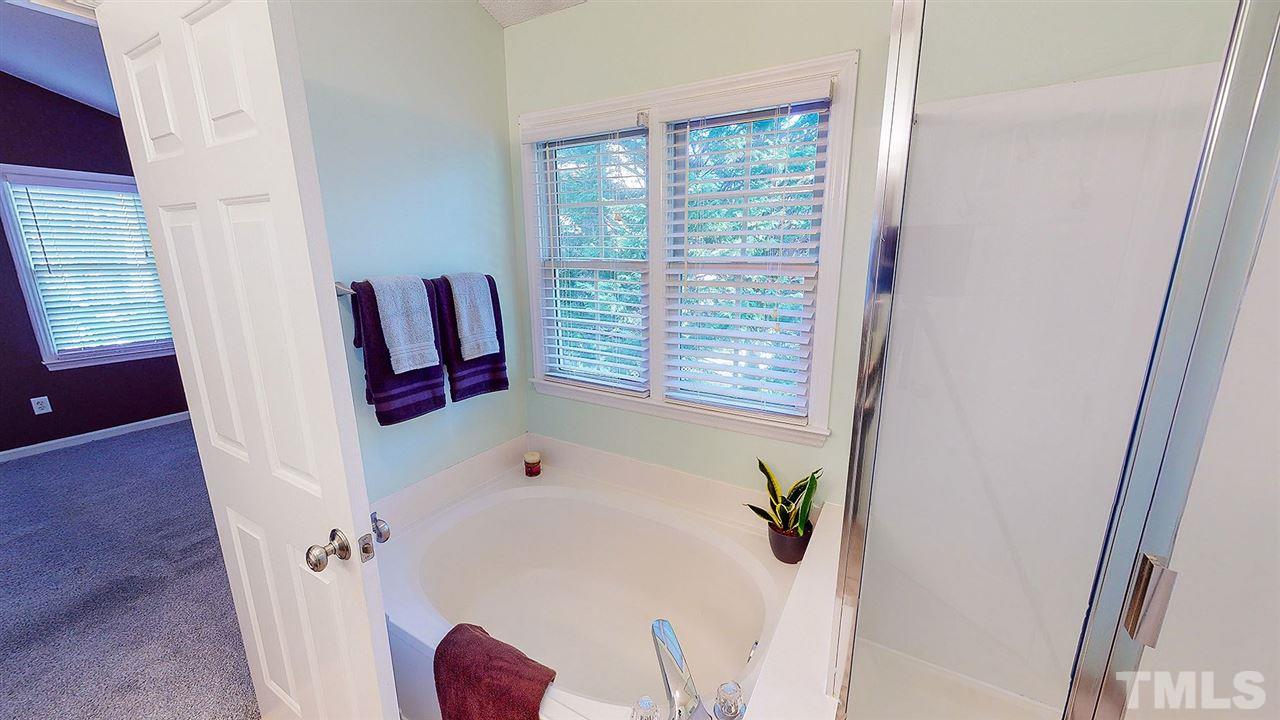 12220 Freemont Lane Raleigh, NC 27613 - Photo 18 of 25
