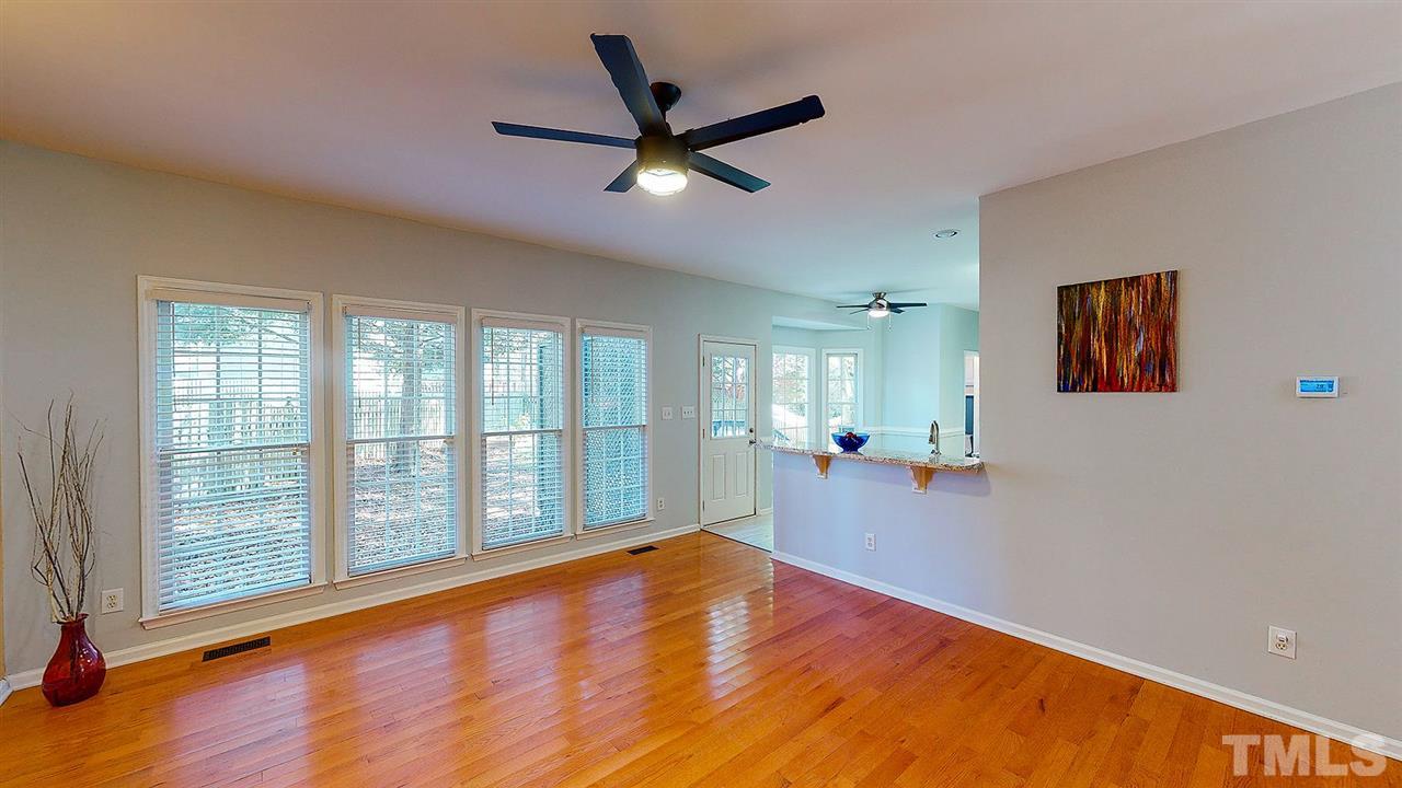 12220 Freemont Lane Raleigh, NC 27613 - Photo 8 of 25
