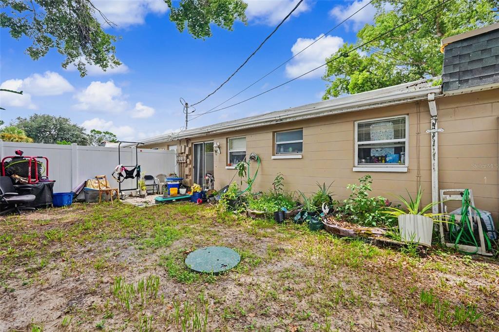 5513 Oceanic Road Holiday, FL 34690 - Photo 38 of 40