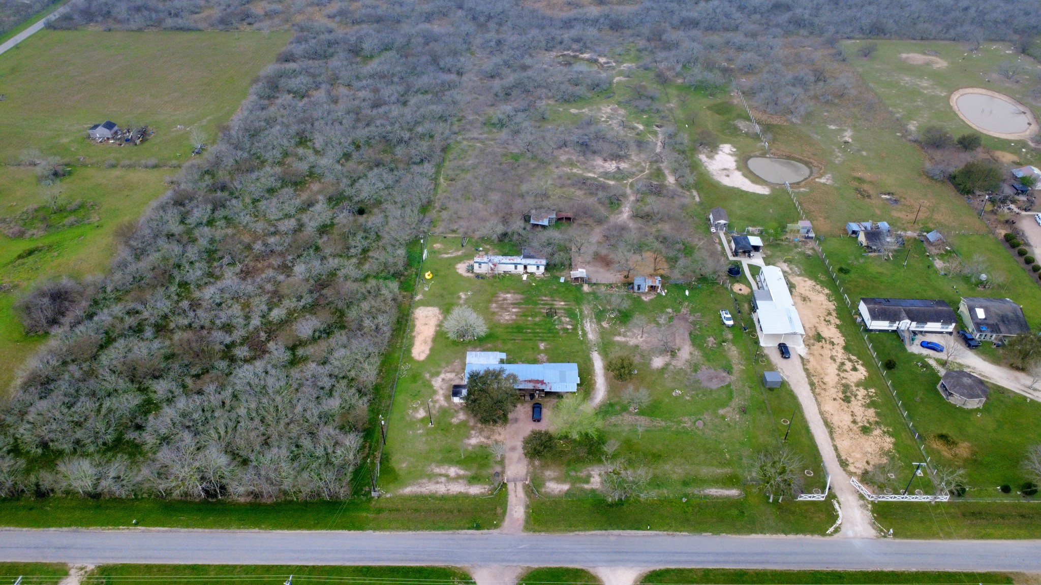 10571 Kerr Road Hempstead, TX 77445 - Photo 10 of 20 a bird view of building
