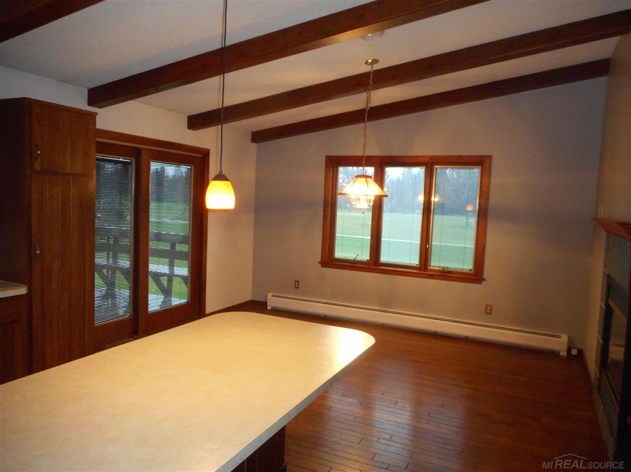 6852 Lakeshore Road Palms, MI 48465 - Photo 13 of 24 31319049-13.JPG