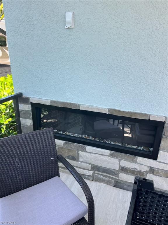 13613 Snapper Lane Naples, FL 34114 - Photo 9 of 49 a close view of kitchen appliances