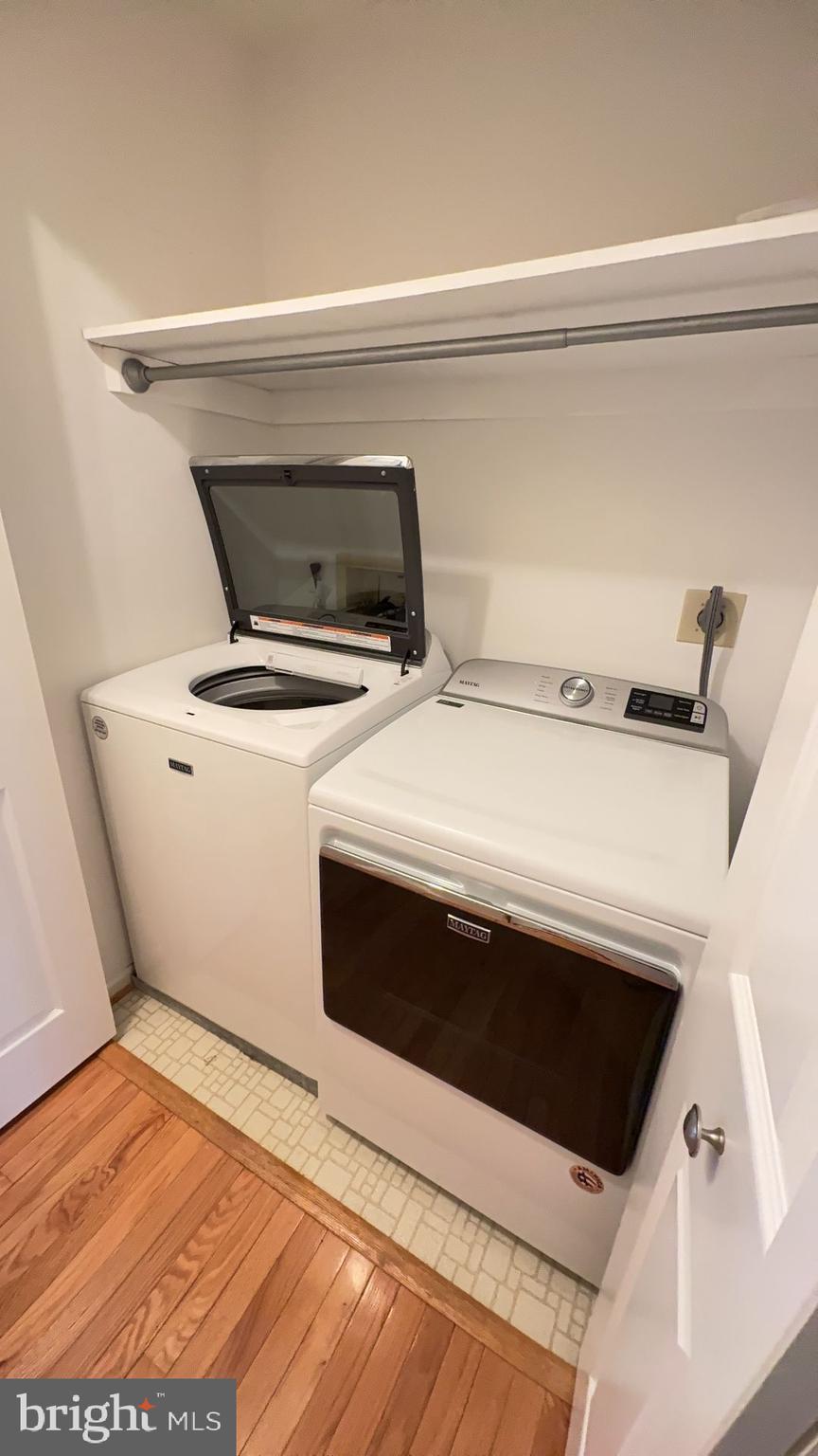 6610 Cypress Point Road Alexandria, VA 22312 - Photo 22 of 27 Laundry -Upper Hallway
