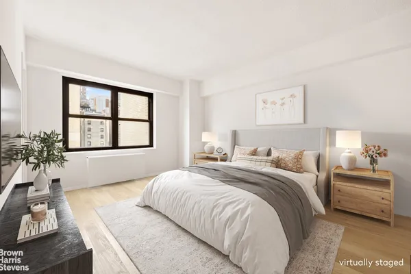 $1,275,000 | 160 East 38th Street, Unit 11A | Murray Hill