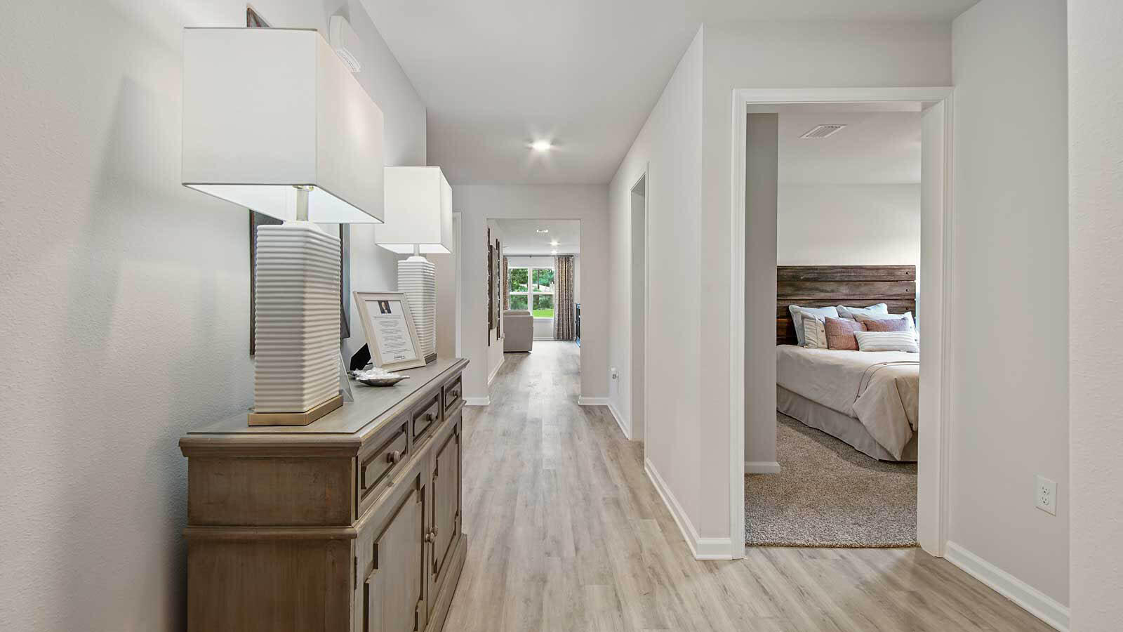 31 Riverwalk Circle Freeport, FL 32439 - Photo 3 of 38 a view of a kitchen from the hallway