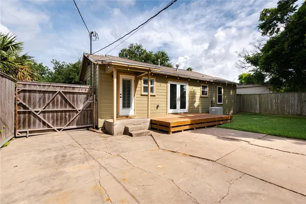 $1,650 | 622 Collingswood Drive, Corpus Christi, TX 78412