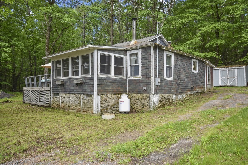 29 Spa Road Phillipston, MA 01331 - Photo 2 of 28