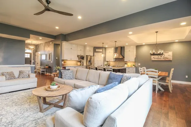 $899,900 | 6532 North Bird Street, Sun Prairie, WI 53590