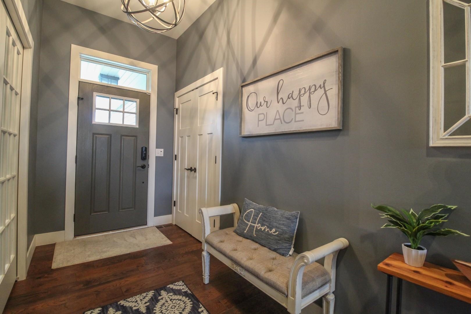 6532 North Bird Street Sun Prairie, WI 53590 - Photo 3 of 81