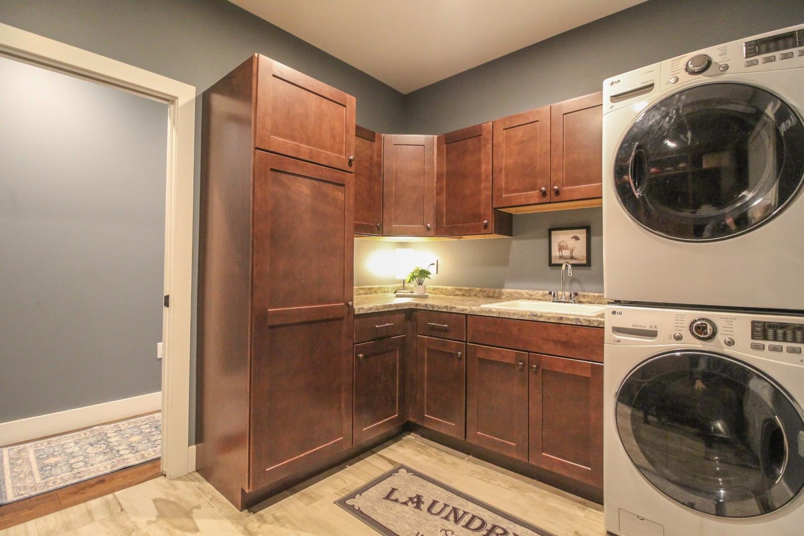 6532 North Bird Street Sun Prairie, WI 53590 - Photo 32 of 81