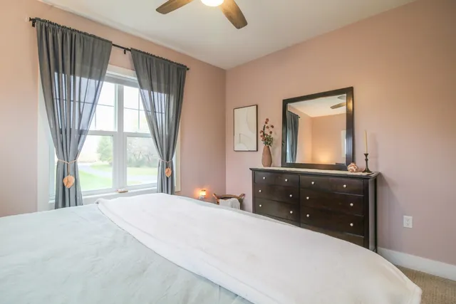 $899,900 | 6532 North Bird Street, Sun Prairie, WI 53590