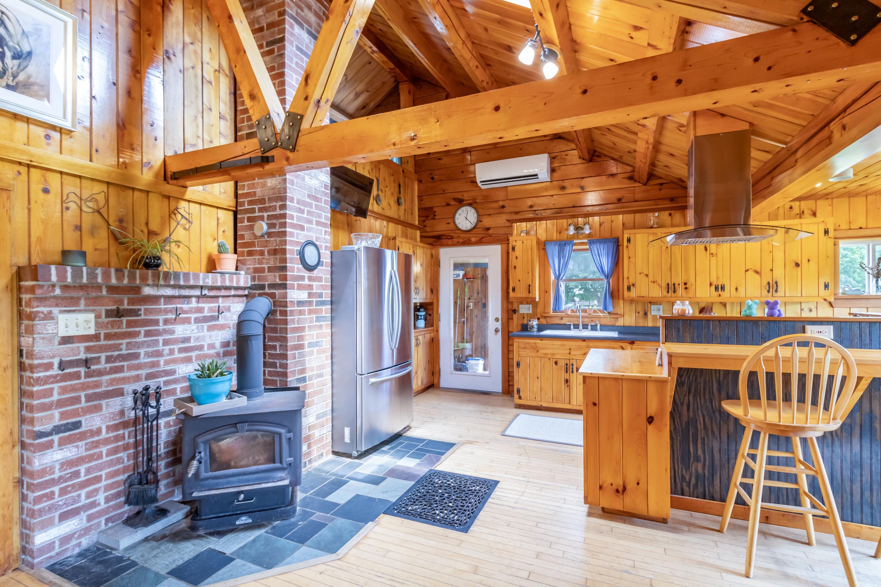 271 Bobcat Road Clifton, ME 04428 - Photo 10 of 84 271 Bobcat Road Interiors-34