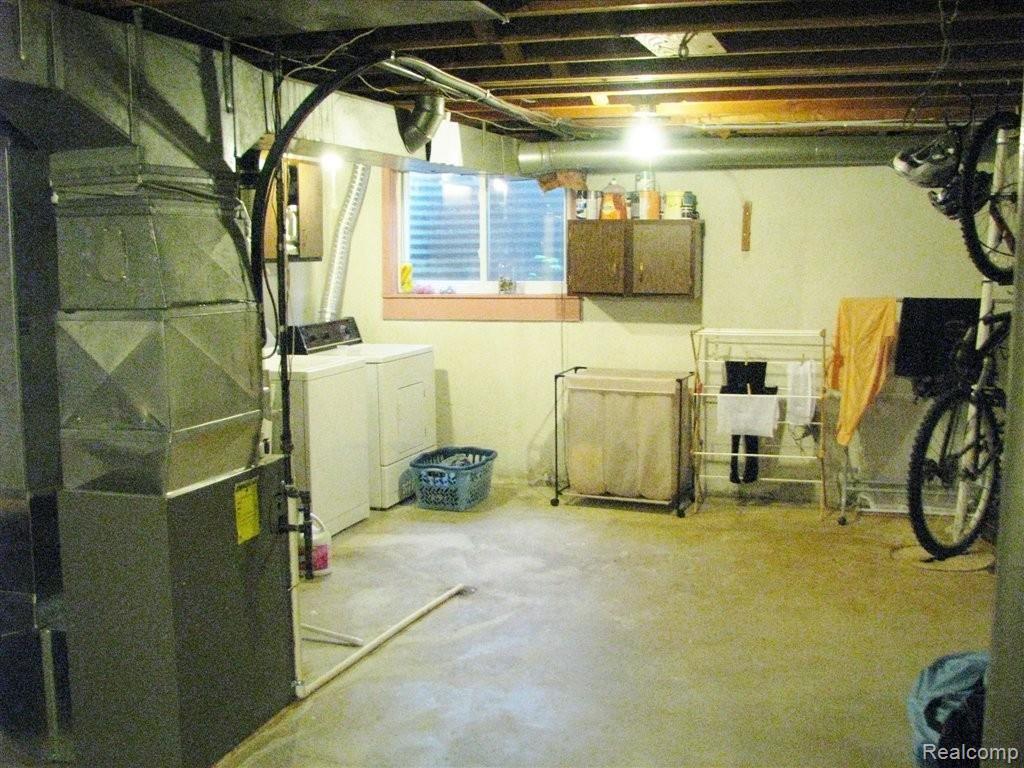 11505 Messmore Road Utica, MI 48317 - Photo 11 of 14 IMG_1876.JPG