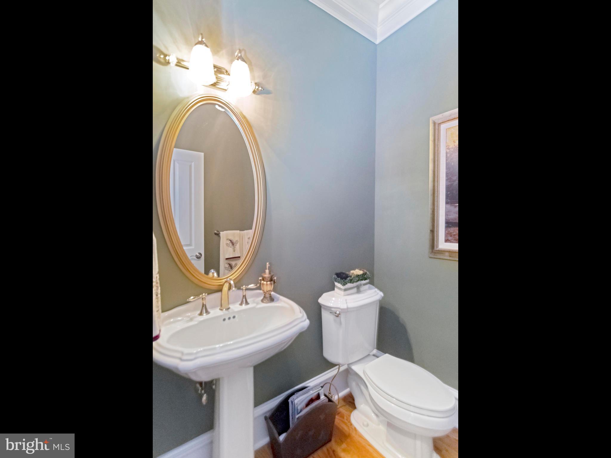 647 Brooke Road Wayne, PA 19087 - Photo 8 of 42