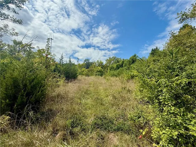 $2,000,000 | 5403 Bennington Avenue, Kansas City, MO 64129