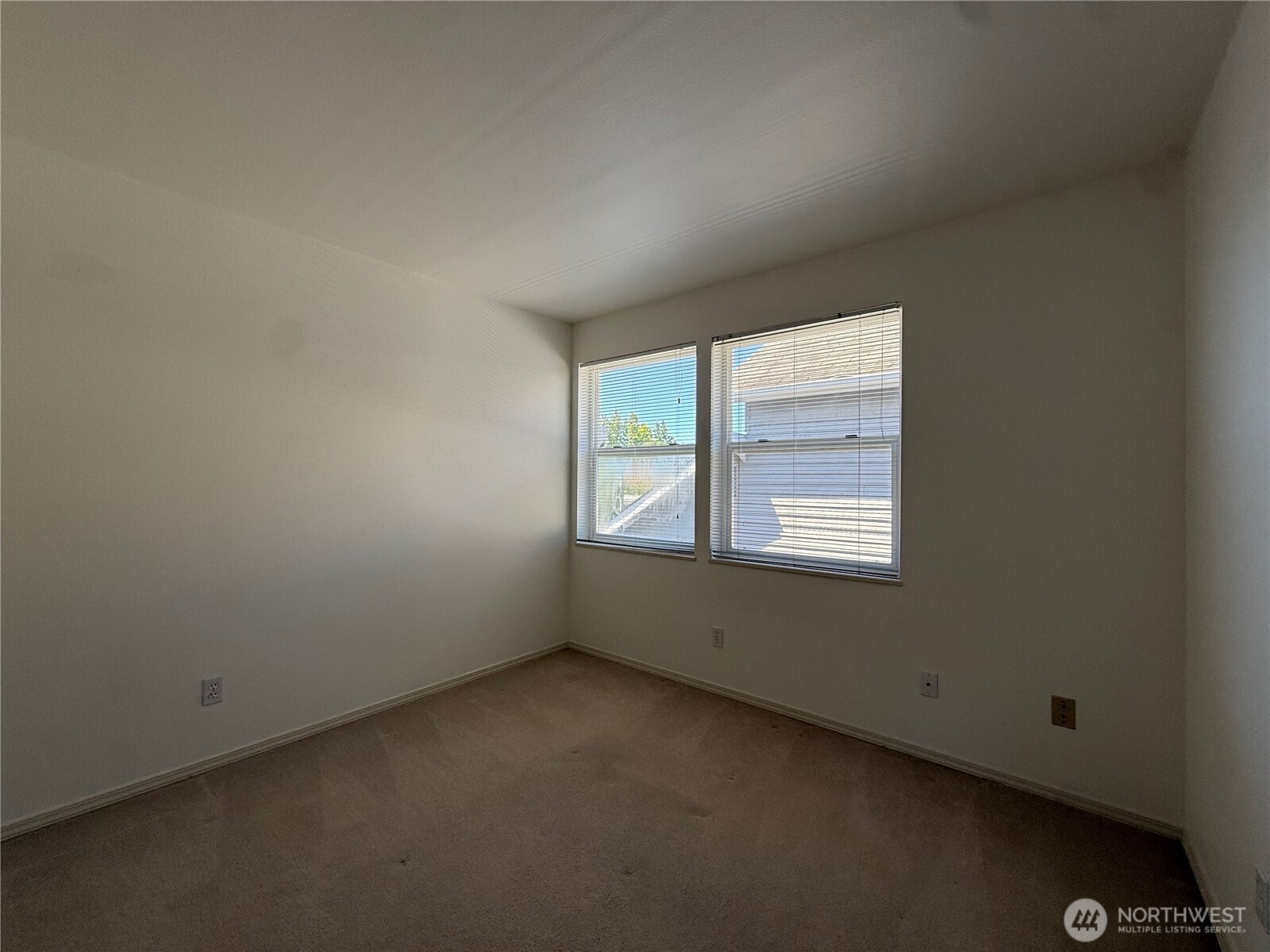 2327 North 65th Street Seattle, WA 98103 - Photo 21 of 30