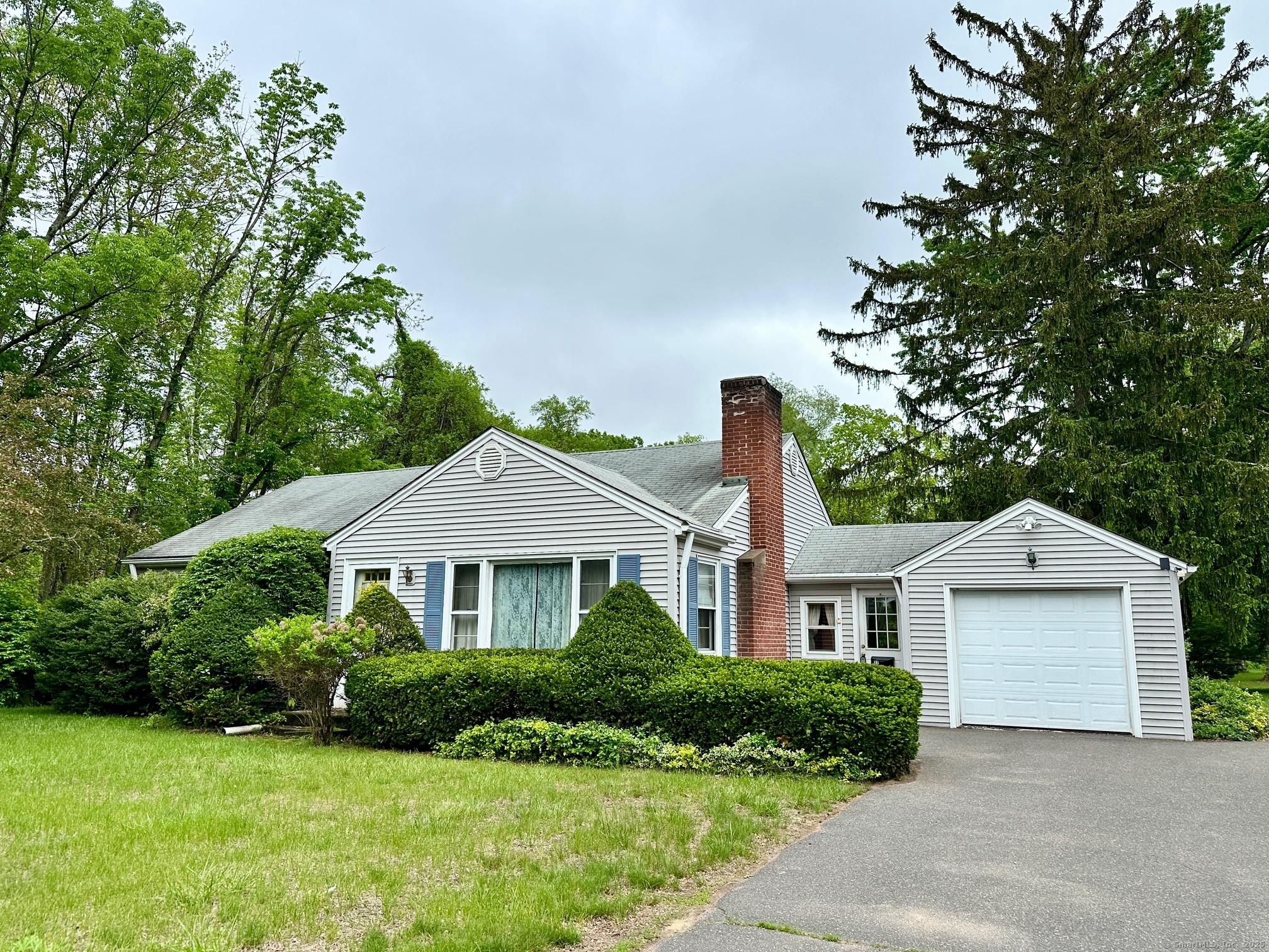 32 Broad Brook Road East Windsor, CT 06016 - Photo 1 of 1 Gallery Image 1